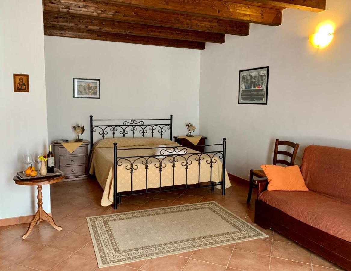 Agriturismo Tenute Pispisa Segesta كالاتافيمي المظهر الخارجي الصورة