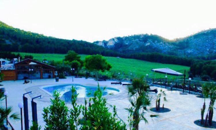 Agriturismo Tenute Pispisa Segesta كالاتافيمي المظهر الخارجي الصورة